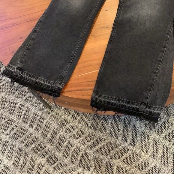 😀 Used like new Men’s size 32 flare jeans - Picture 6 of 15